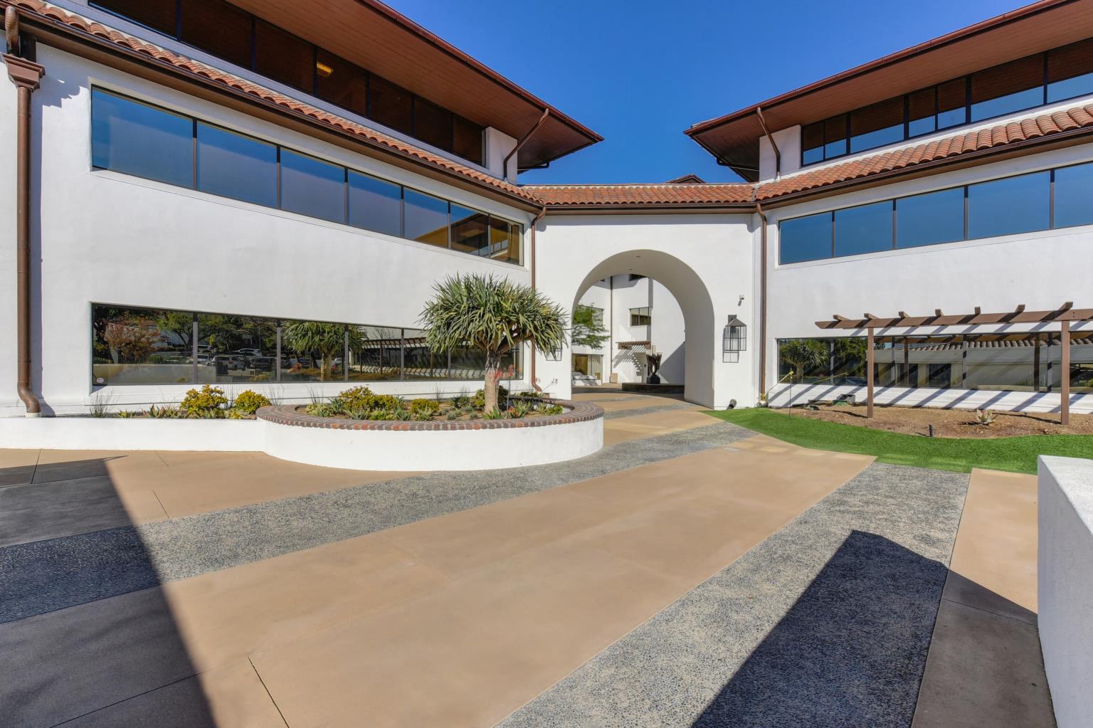 Calabasas Square